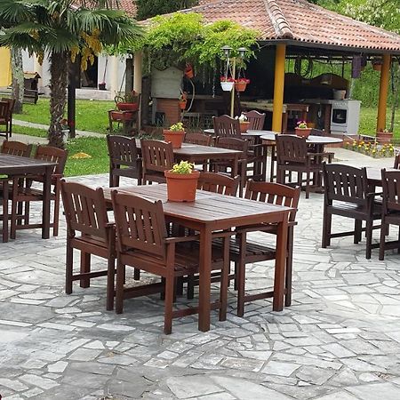 Bungalo Hotel Бузет Екстериор снимка